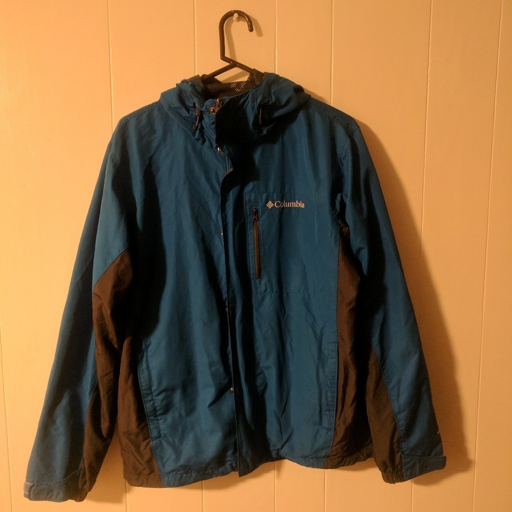 Colombia lightweight windbreaker